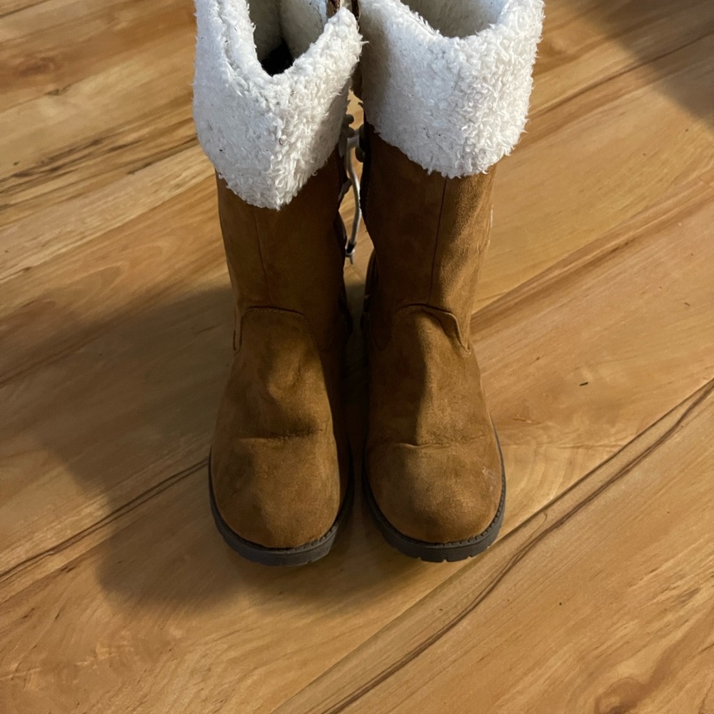 suede boot